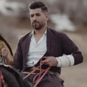 جه ژنت پیروز بی