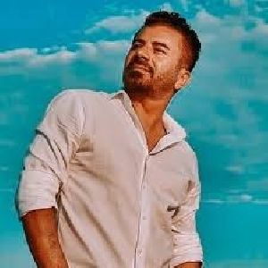 خه‌نه‌ به‌ندانیه‌ تی