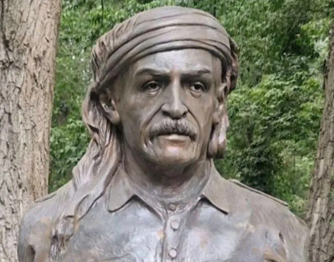 هه سته بی بو لام
